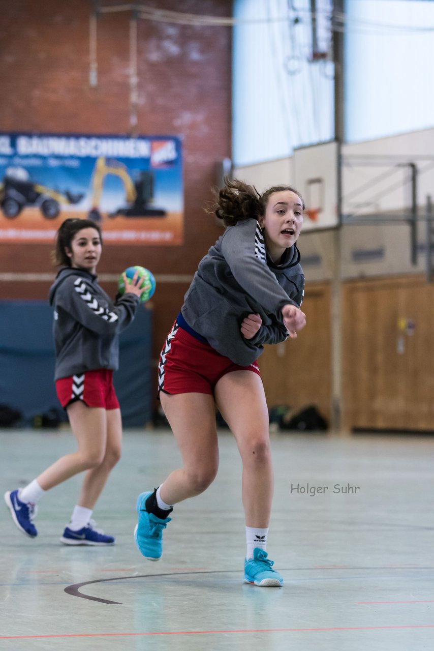 Bild 83 - B-Juniorinnen Bramstedter TS - HSG HerKollNeu : Ergebnis: 26:13